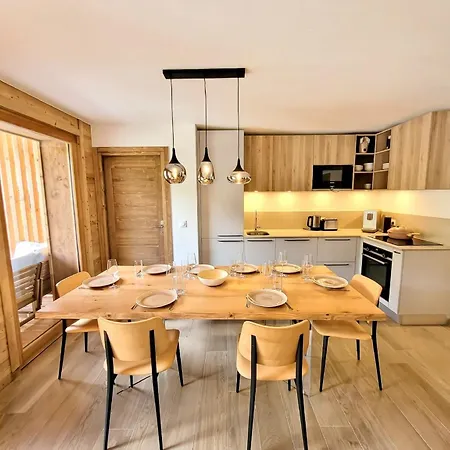 Apartment Duplex 4 Chambres, Balcon, Double Garage, - Fr-1-598-166 *